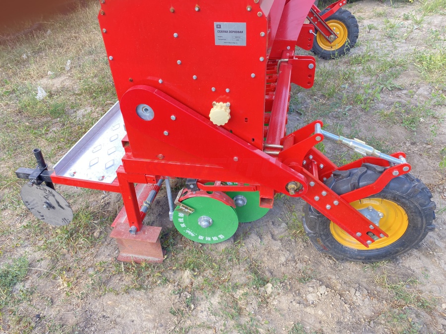 Сеялка зерновая 2BXFZ-20(3,15 метра)