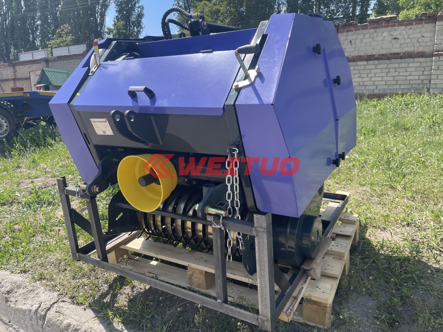 Пресс-подборщик 8050